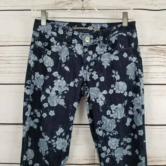 AEO Floral Rose Jeggings Jeans Leggings EUC - Picture 3 of 6